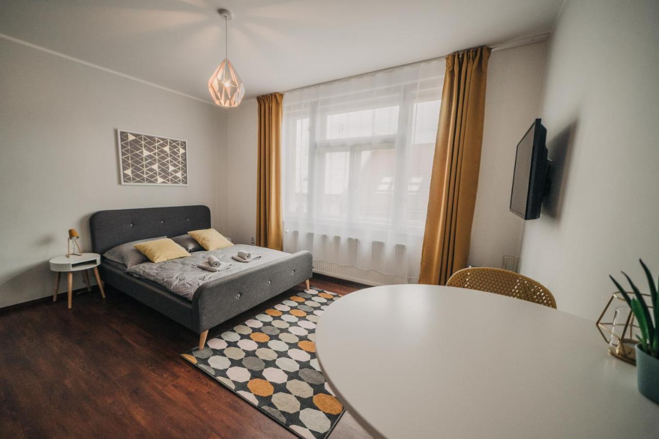 Citybeat Apartments, 400M From The Square Pilsen Exterior photo