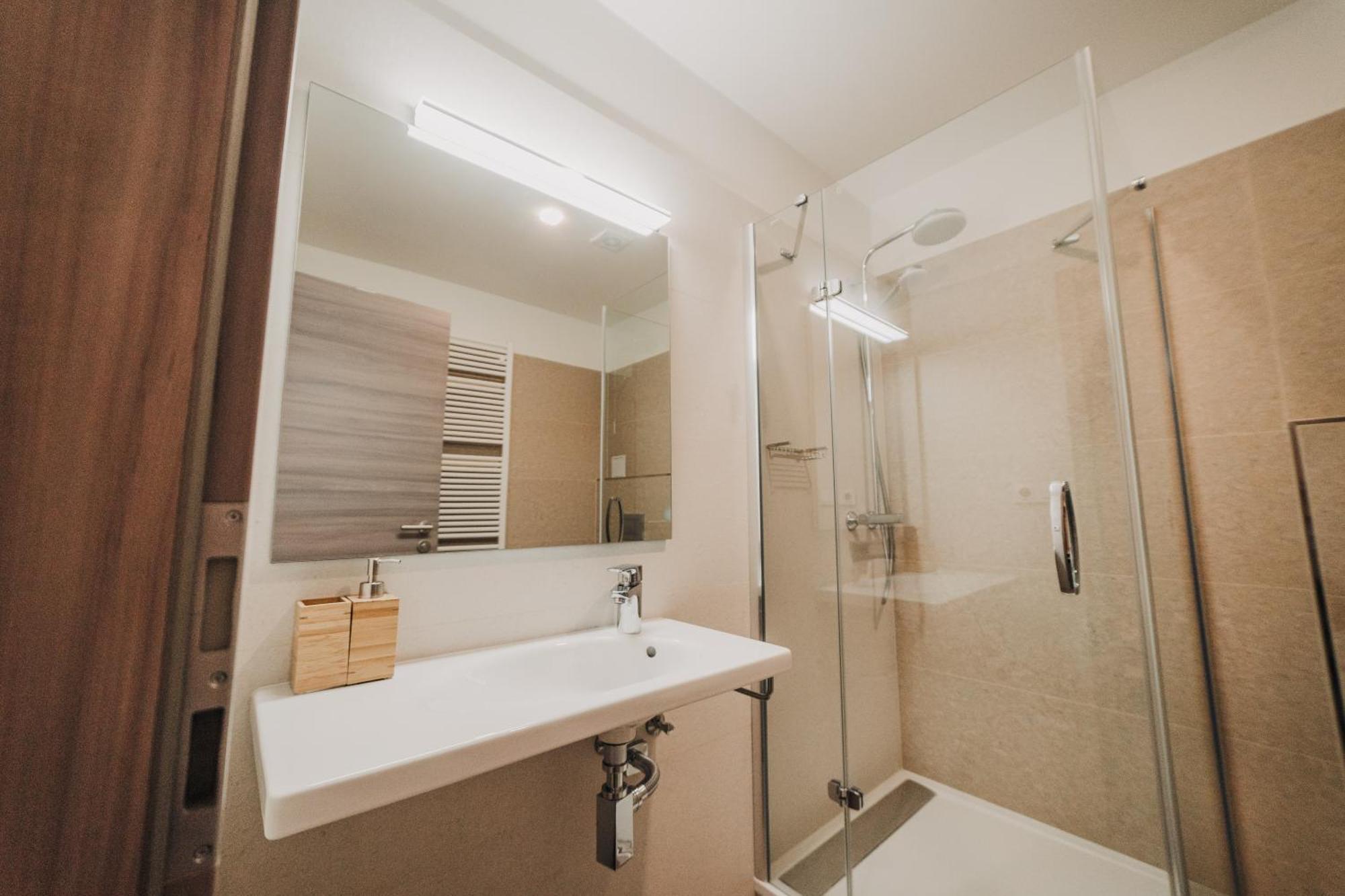 Citybeat Apartments, 400M From The Square Pilsen Exterior photo