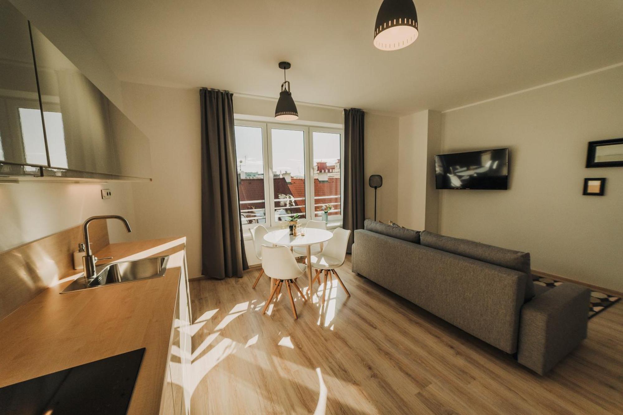 Citybeat Apartments, 400M From The Square Pilsen Exterior photo