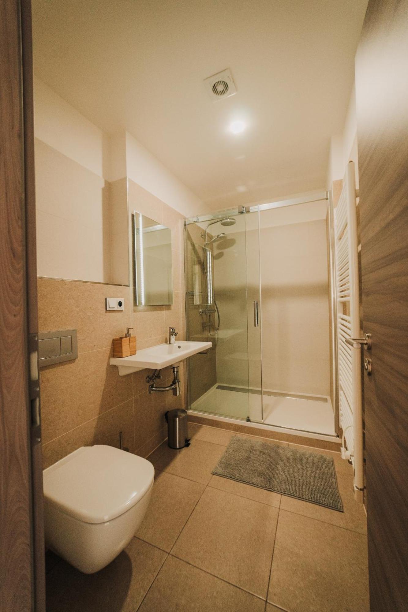 Citybeat Apartments, 400M From The Square Pilsen Exterior photo